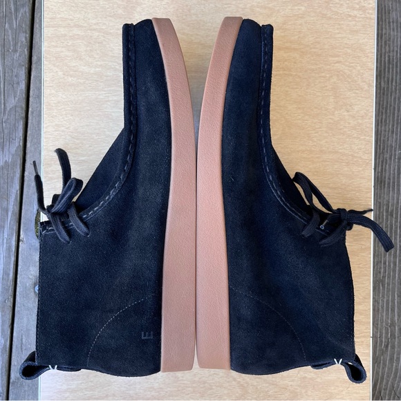 Everlane Wm’s Moc-Toe Boot In Black Suede Sz 11 - Picture 12 of 14